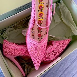 Gucci Pointy Toe Shoe 💕💕💕